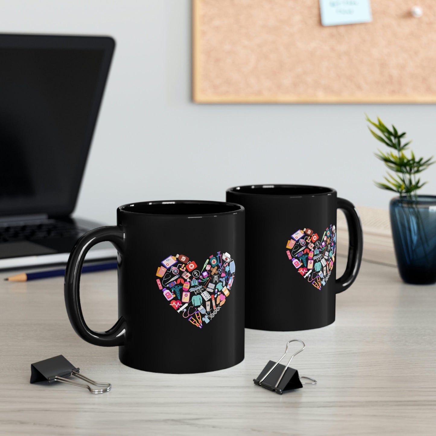 Medical Heart, Nurse, Doctor, Healthcare Black 11oz Black Mug